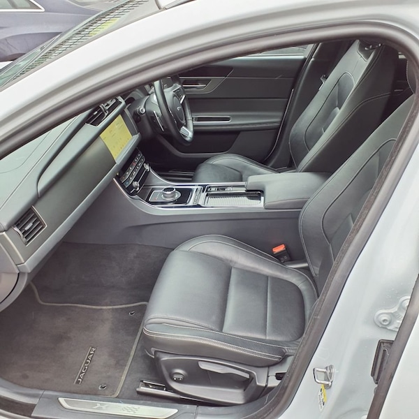Used Jaguar XF 2020 for sale - 71097384: Photo 4