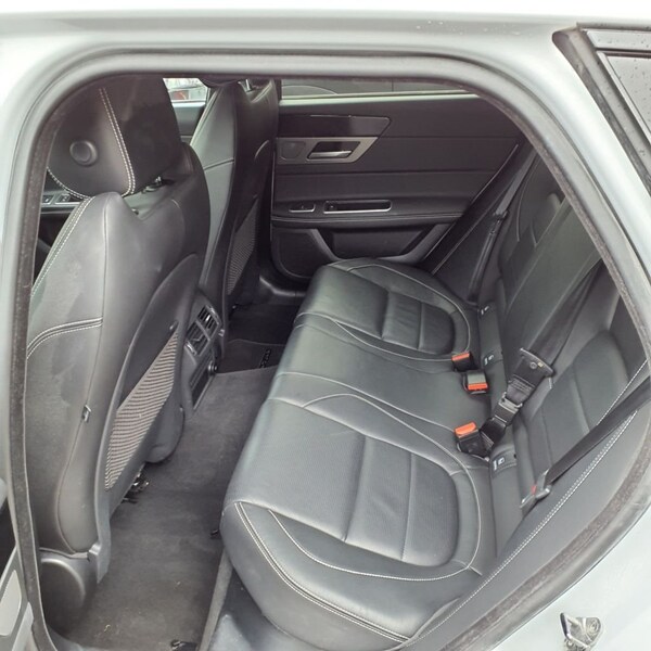 Used Jaguar XF 2020 for sale - 71097384: Photo 5