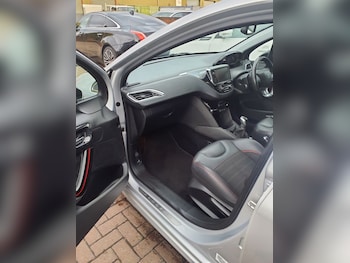 Used Peugeot 208 2018 for sale - 76430080: Photo