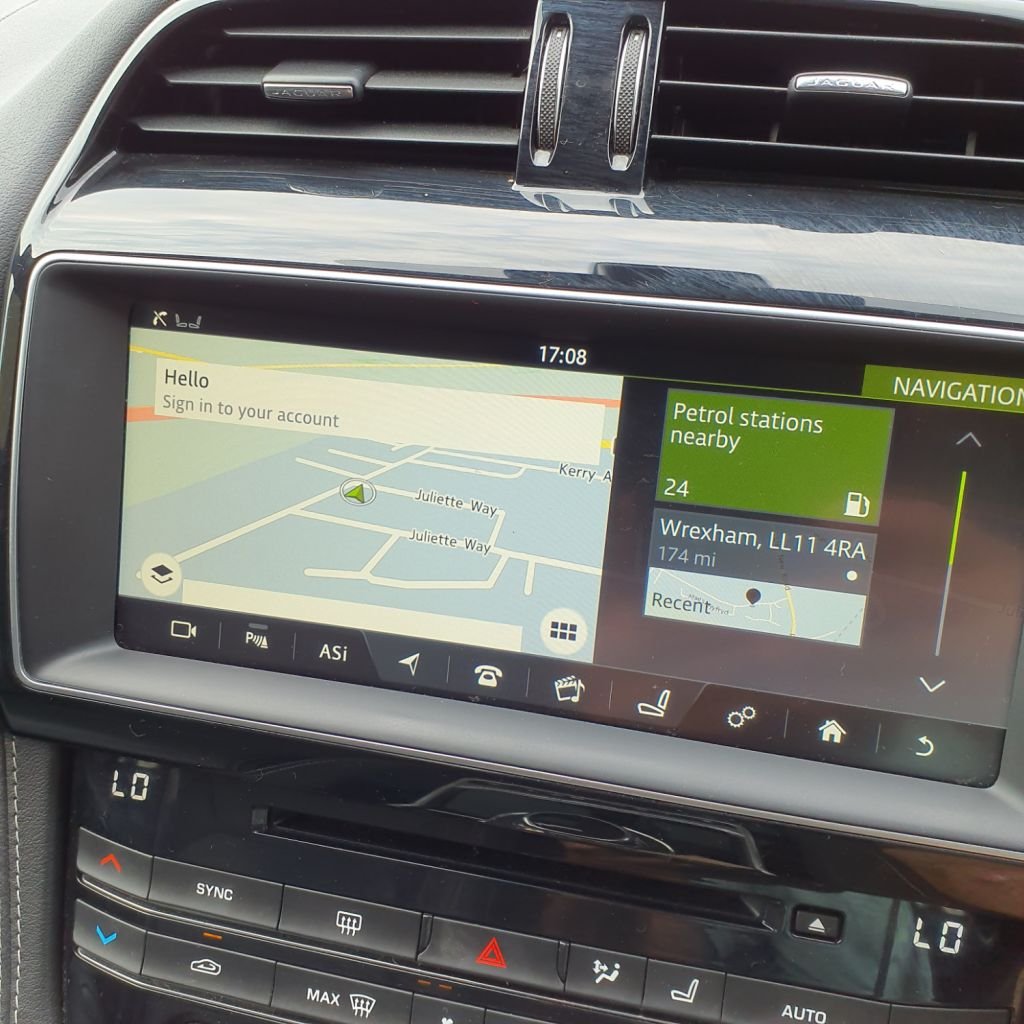 Used Jaguar F-Pace 2017 for sale - 77477755: Photo 15