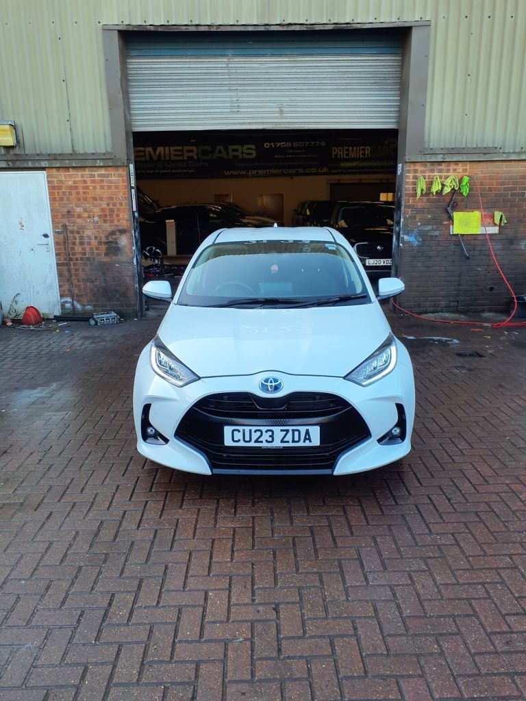 Used Toyota Yaris 2023 for sale - 77038276: Photo 2