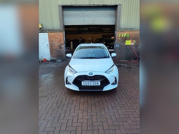 Used Toyota Yaris 2023 for sale - 77038276: Photo