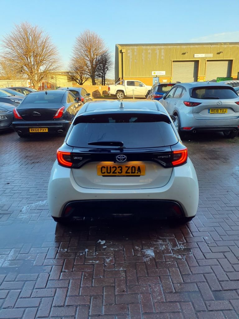 Used Toyota Yaris 2023 for sale - 77038276: Photo 7