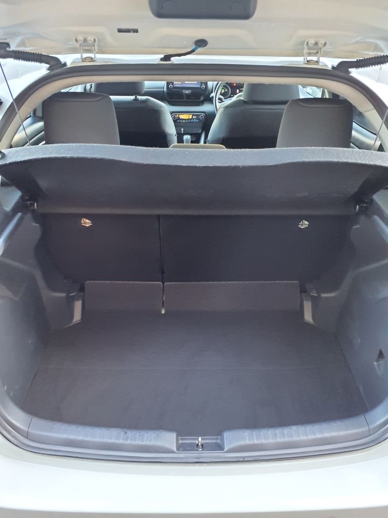 Used Toyota Yaris 2023 for sale - 77038276: Photo 8