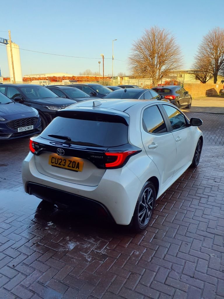 Used Toyota Yaris 2023 for sale - 77038276: Photo 9