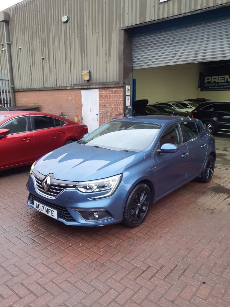 Used Renault Megane 2017 for sale - 77161680: Photo 3