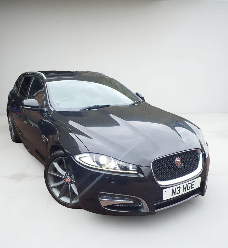 Used Jaguar XF 2015 for sale - 76883474: Photo 1