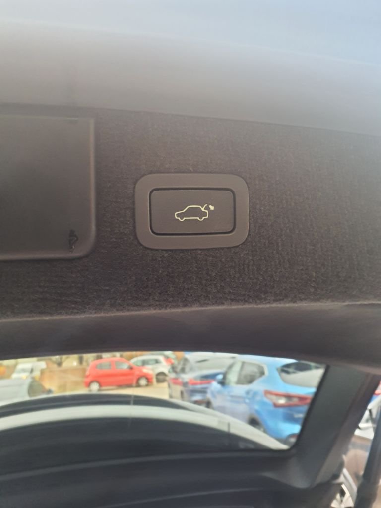 Used Jaguar XF 2015 for sale - 76883474: Photo 10