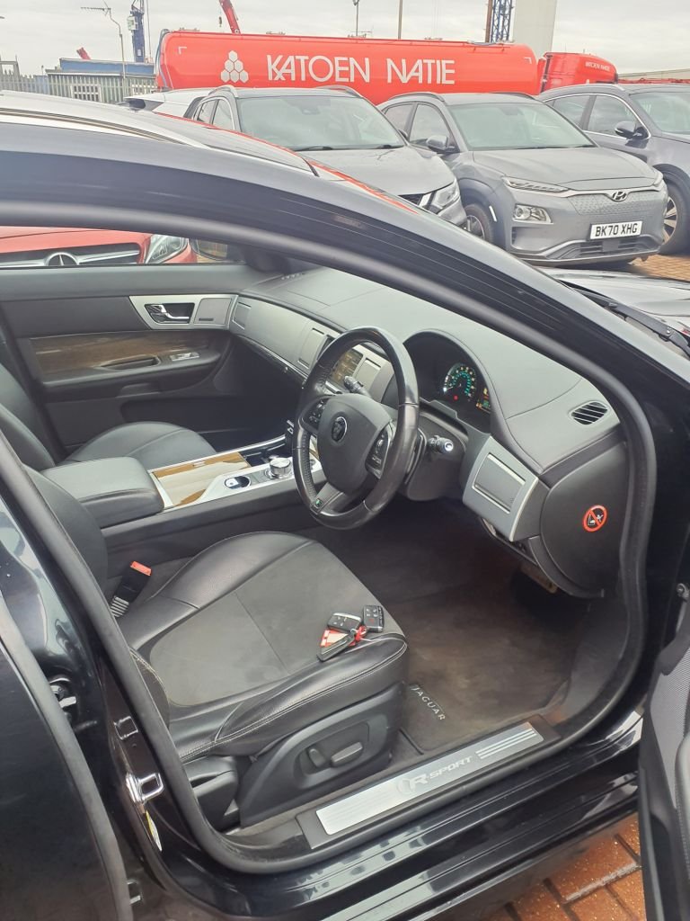 Used Jaguar XF 2015 for sale - 76883474: Photo 13