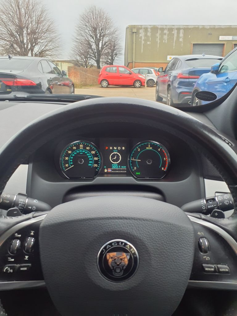 Used Jaguar XF 2015 for sale - 76883474: Photo 15