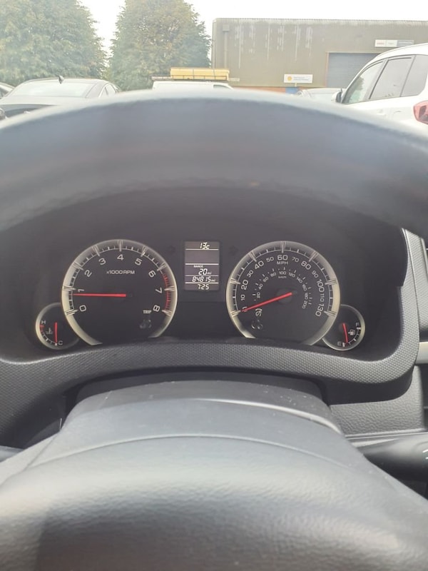Used Suzuki Swift 2015 for sale - 76210726: Photo 12