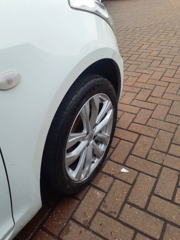 Used Suzuki Swift 2015 for sale - 76210726: Photo 15