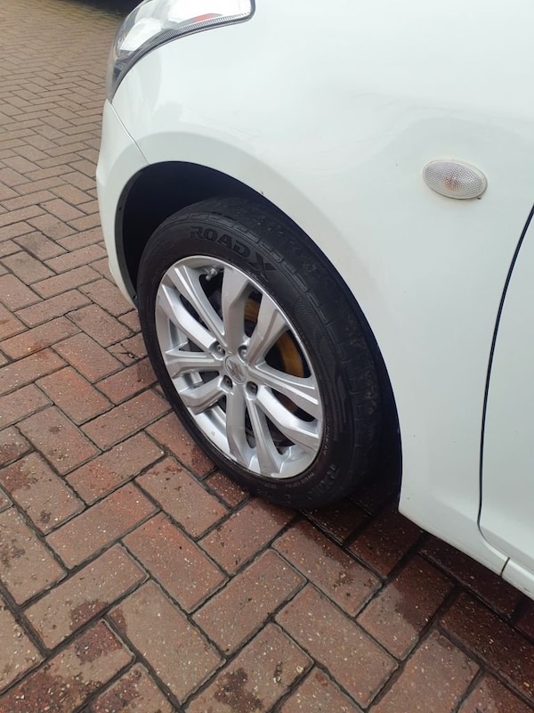 Used Suzuki Swift 2015 for sale - 76210726: Photo 16