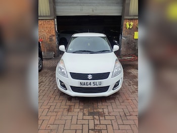Used Suzuki Swift 2015 for sale - 76210726: Photo 2
