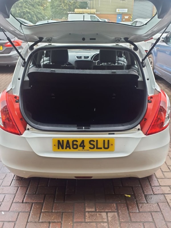 Used Suzuki Swift 2015 for sale - 76210726: Photo 8