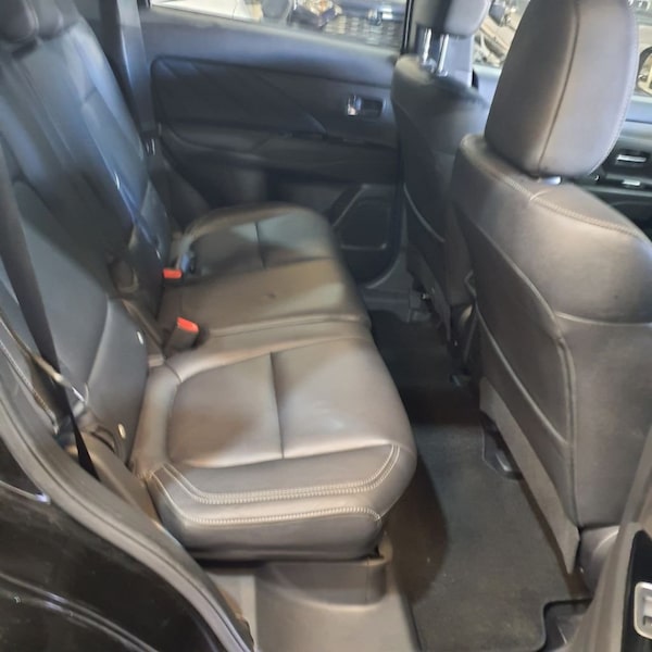 Used Mitsubishi Outlander 2018 for sale - 73701730: Photo 10