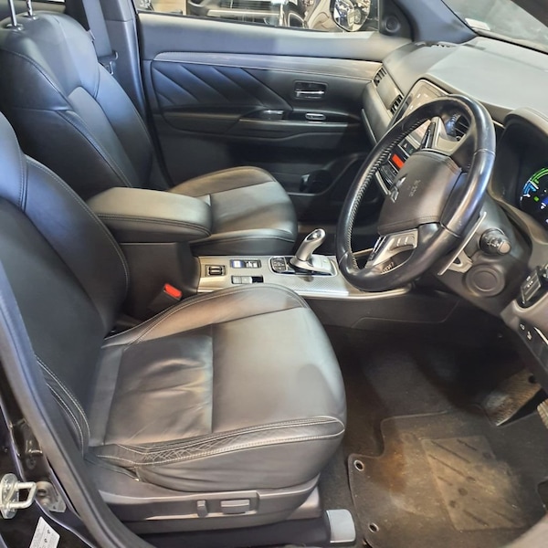 Used Mitsubishi Outlander 2018 for sale - 73701730: Photo 11