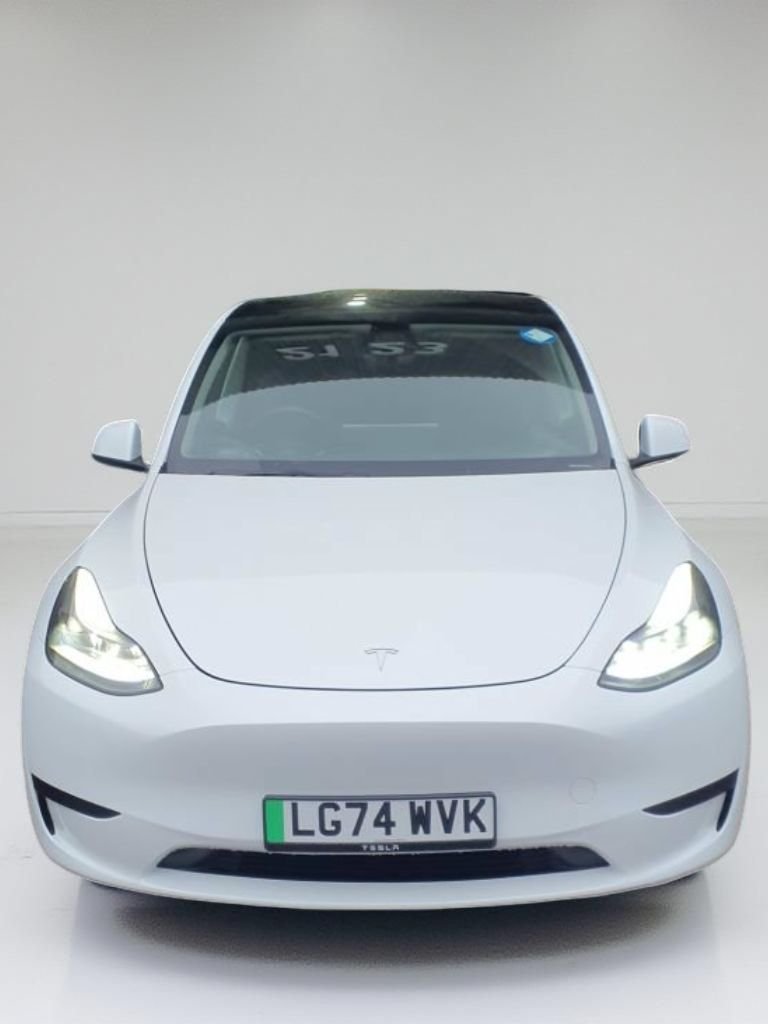 Used Tesla Model Y 2024 for sale - 76582060: Photo 2