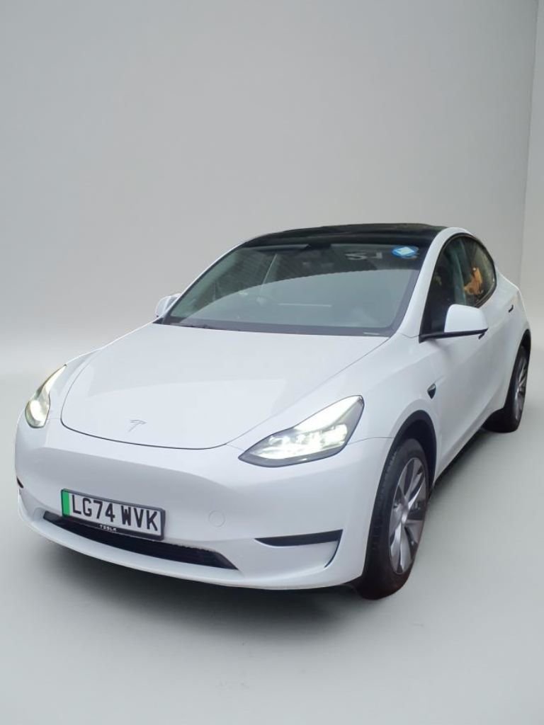 Used Tesla Model Y 2024 for sale - 76582060: Photo 3