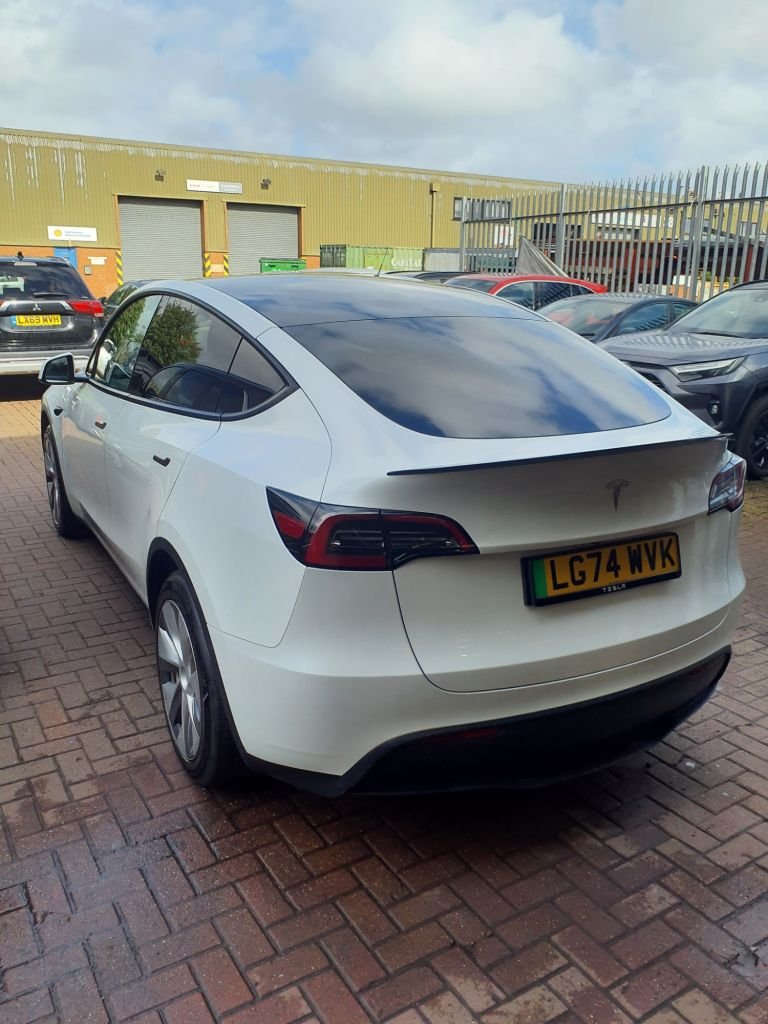 Used Tesla Model Y 2024 for sale - 76582060: Photo 6