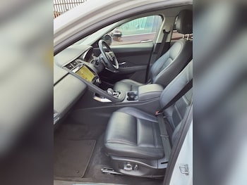 Used Jaguar E-Pace 2021 for sale - 76783669: Photo