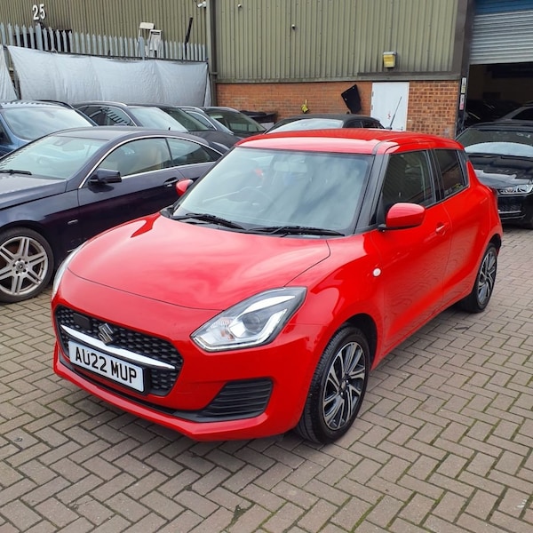 Used Suzuki Swift 2022 for sale - 71455513: Photo 3