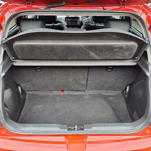 Used Suzuki Swift 2022 for sale - 71455513: Photo 8