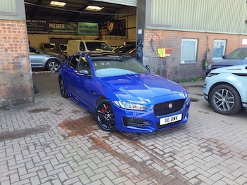 Used Jaguar XE 2019 for sale - 78863784: Photo