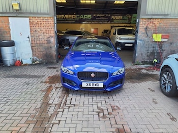 Used Jaguar XE 2019 for sale - 78863784: Photo