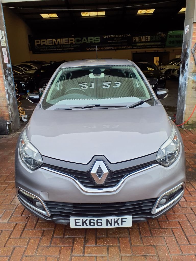 Used Renault Captur 2016 for sale - 77642843: Photo 2