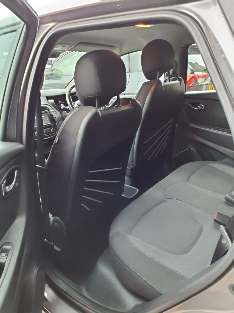 Used Renault Captur 2016 for sale - 77642843: Photo 5