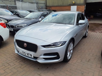 Used Jaguar XE 2020 for sale - 79599058: Photo