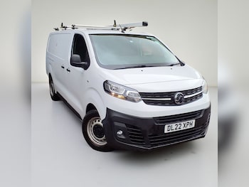 Vauxhall Vivaro feature image