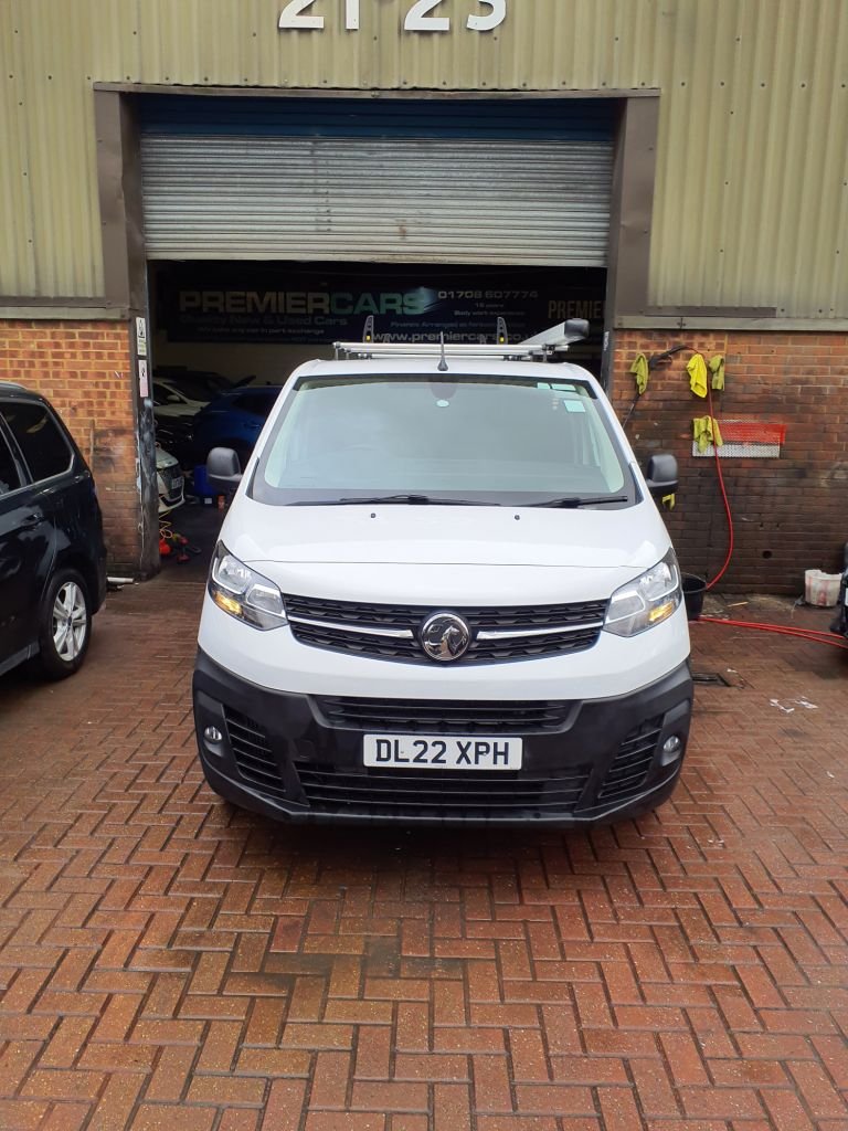 Used Vauxhall Vivaro 2022 for sale - 77342062: Photo 2