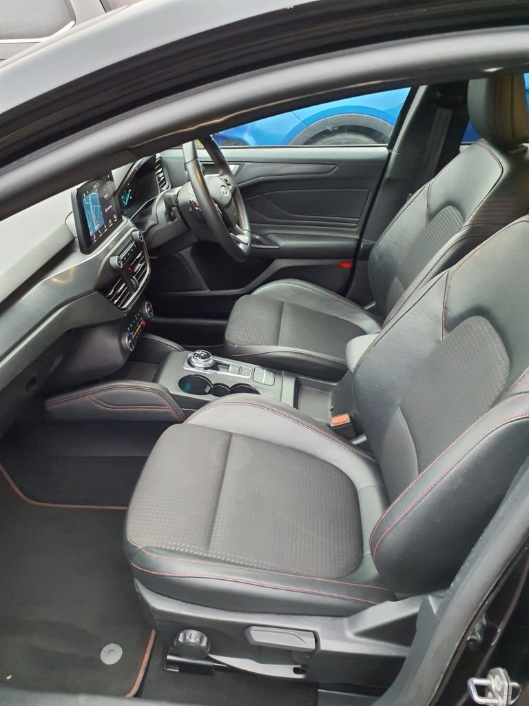 Used Ford Focus 2019 for sale - 77065264: Photo 4