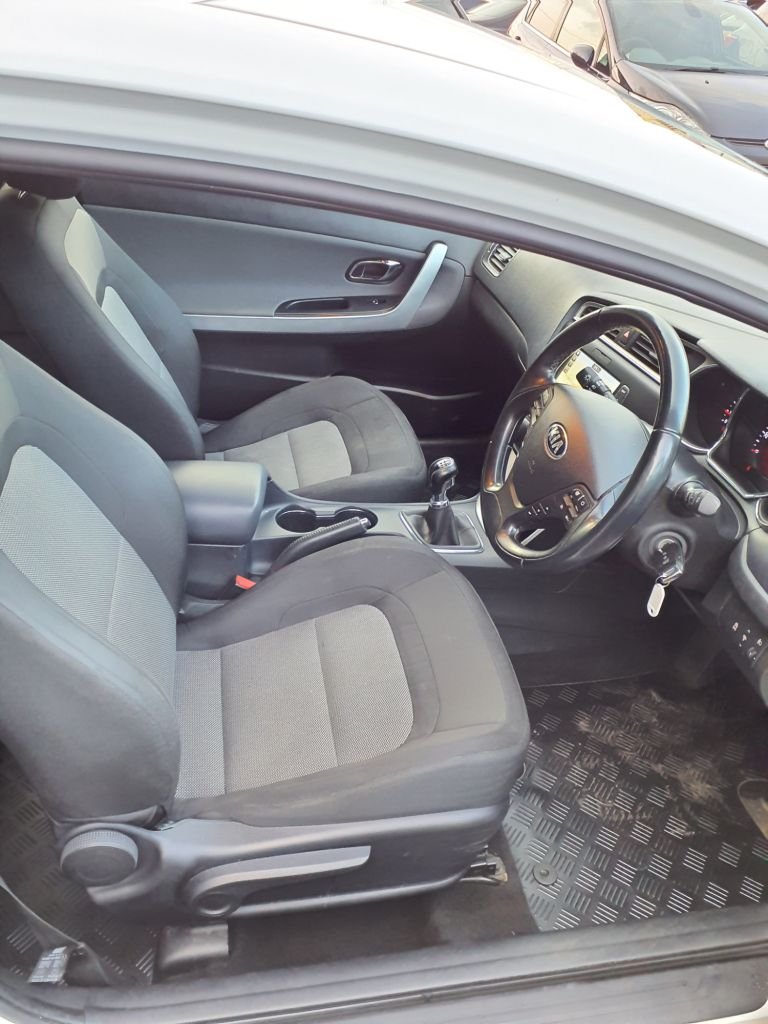 Used Kia Pro Ceed 2017 for sale - 77667525: Photo 11