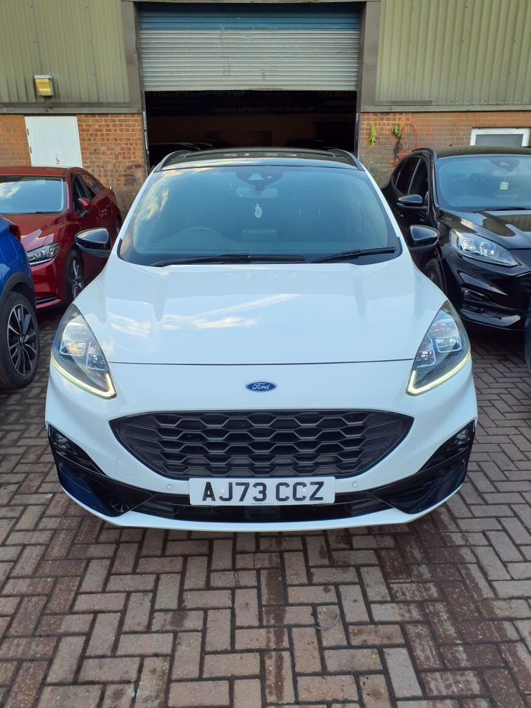 Used Ford Kuga 2024 for sale - 77133356: Photo 2