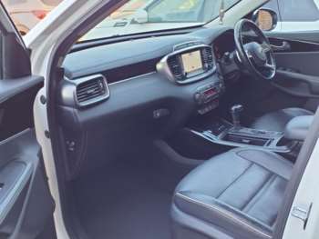 Used Kia Sorento 2018 for sale - 75230329: Photo