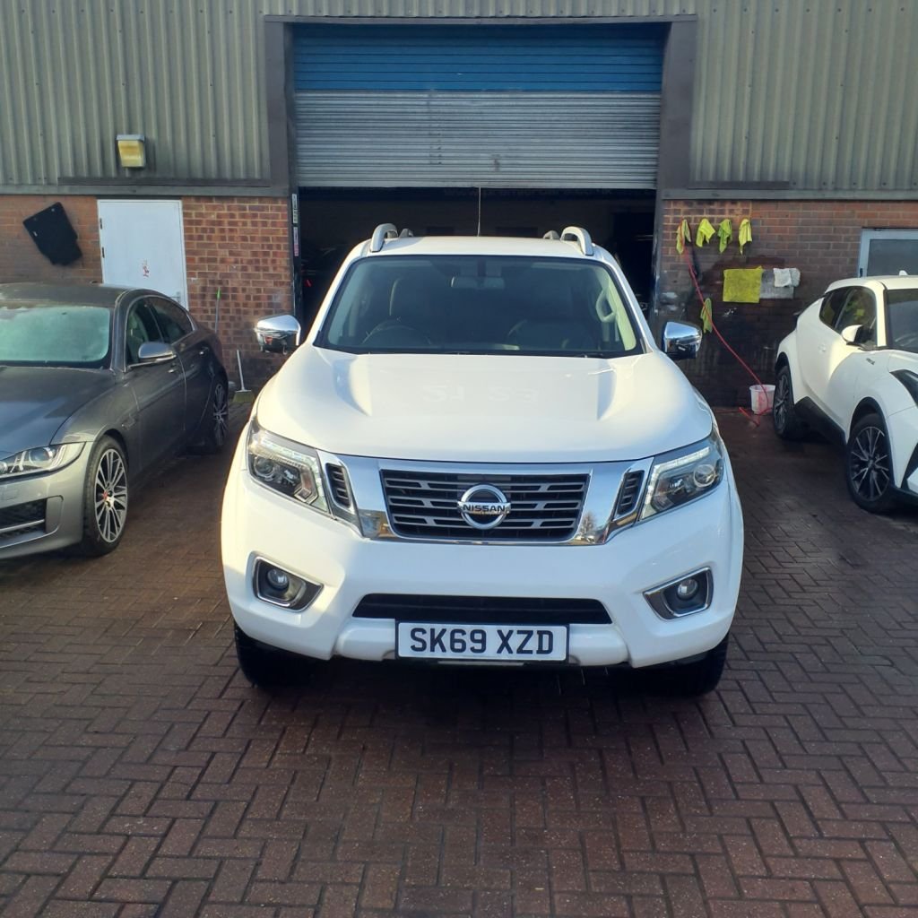 Used Nissan Navara 2019 for sale - 76520808: Photo 2