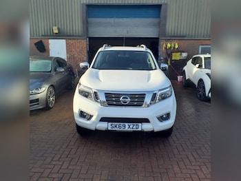 Used Nissan Navara 2019 for sale - 76520808: Photo