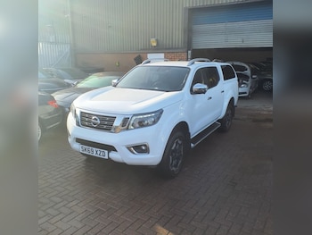 Used Nissan Navara 2019 for sale - 76520808: Photo