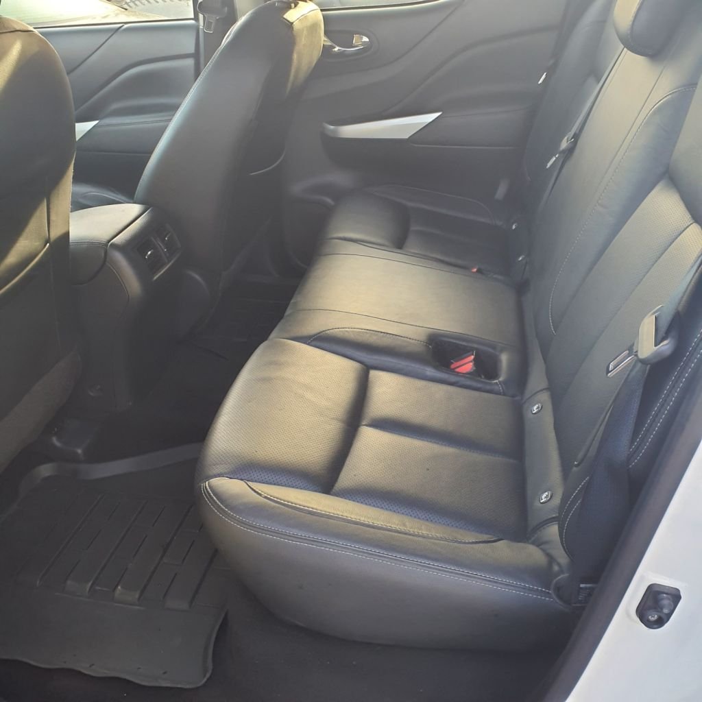 Used Nissan Navara 2019 for sale - 76520808: Photo 5