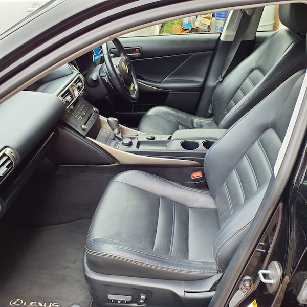 Used Lexus IS 2015 for sale - 75433503: Photo 4