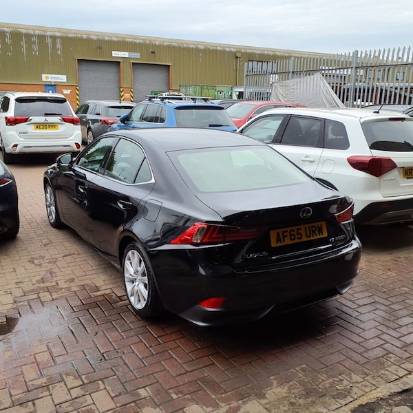 Used Lexus IS 2015 for sale - 75433503: Photo 7