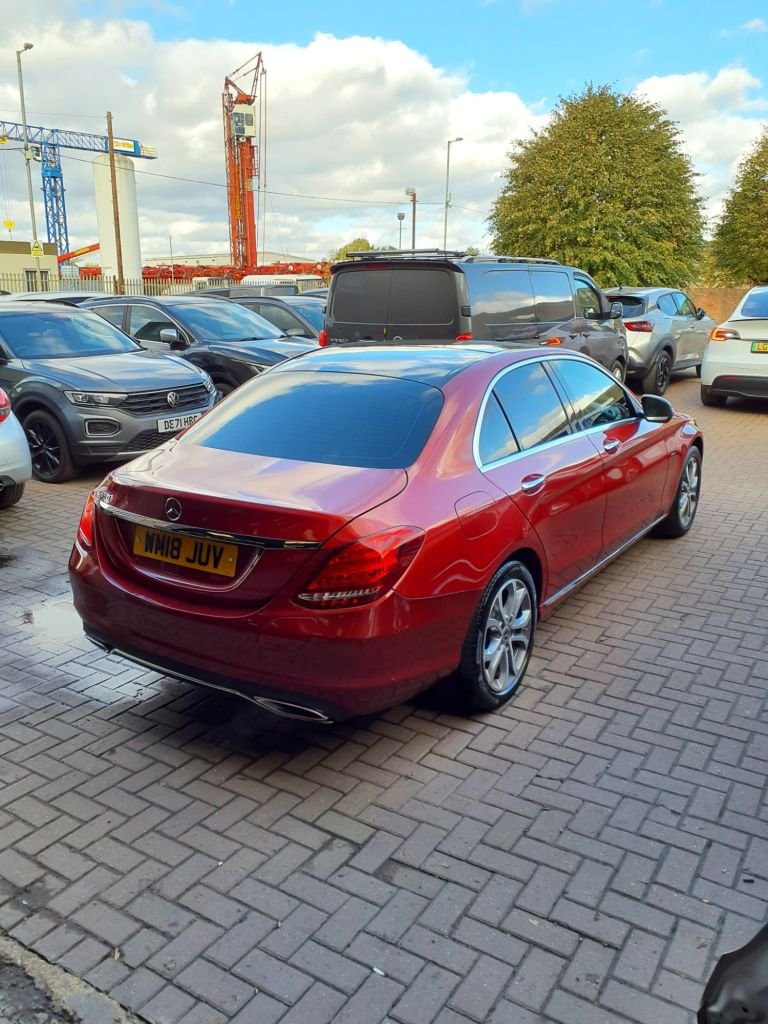 Used Mercedes-Benz C Class 2018 for sale - 76520391: Photo 10
