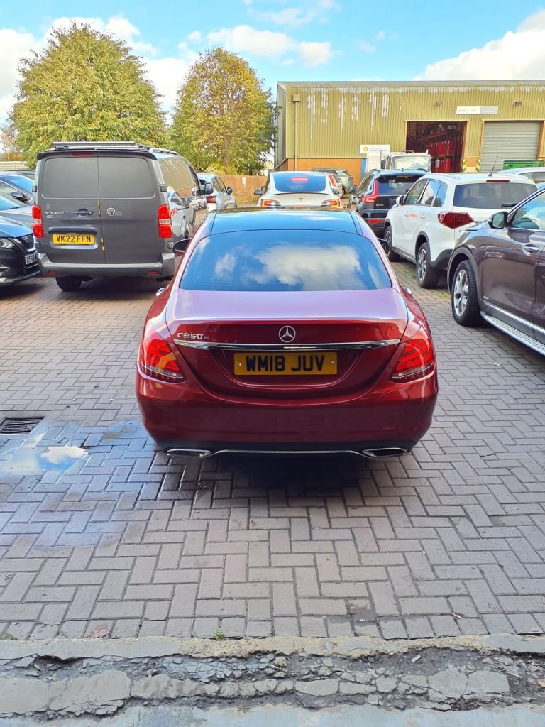 Used Mercedes-Benz C Class 2018 for sale - 76520391: Photo 7