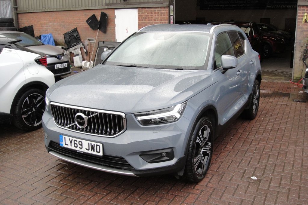 Used Volvo XC40 2020 for sale - 77327870: Photo 3
