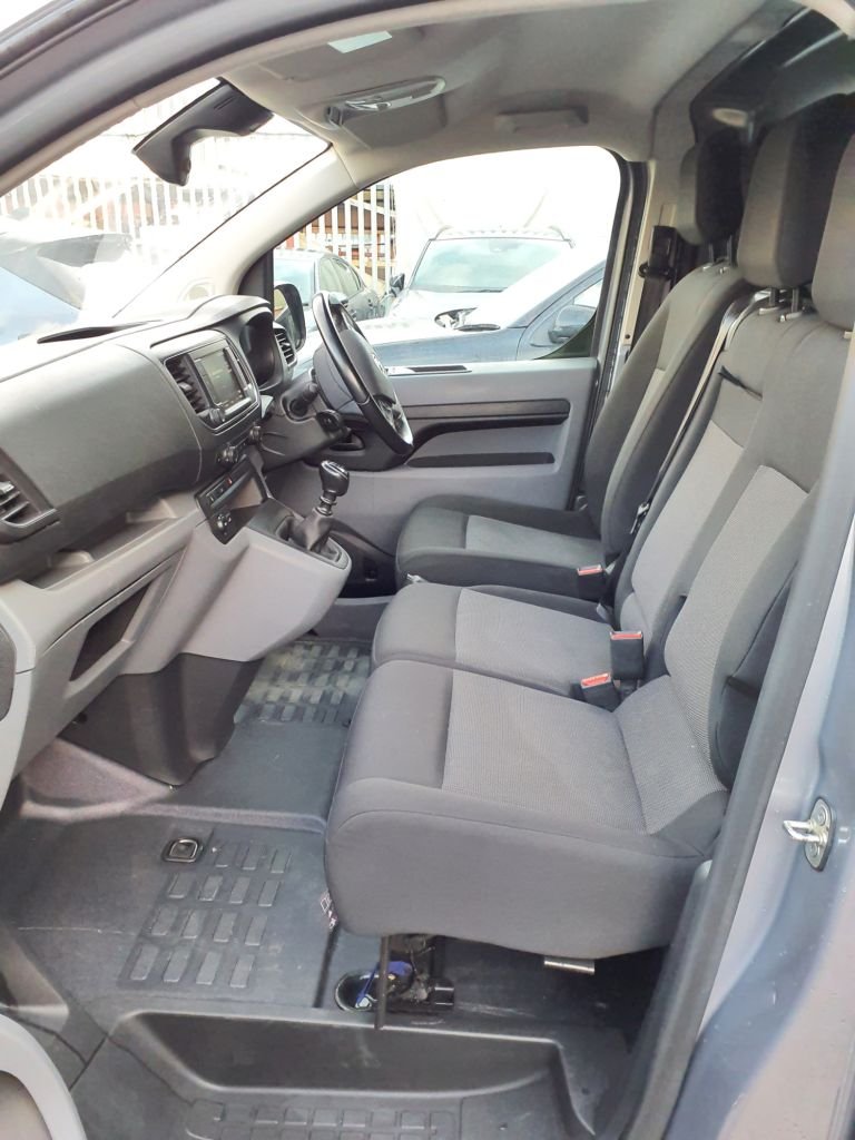 Used Vauxhall Vivaro 2022 for sale - 77720084: Photo 4