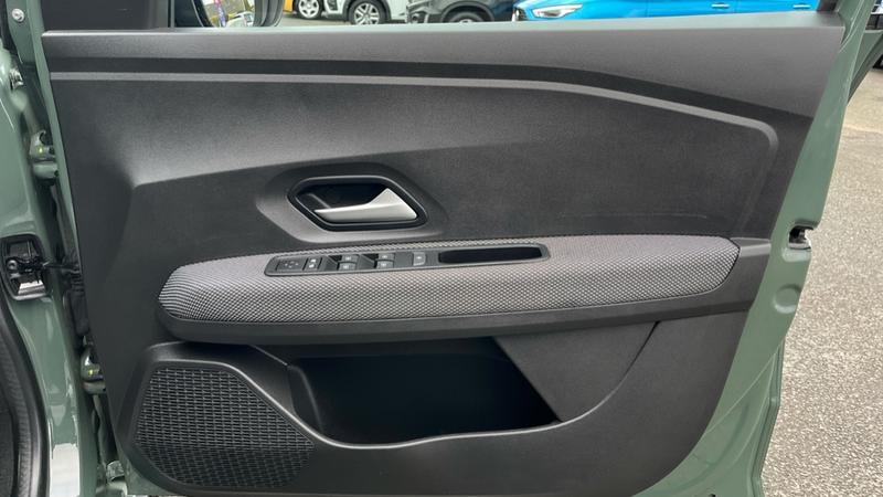 Used Dacia Jogger 2023 for sale - 77665785: Photo 36