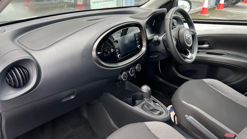 Used Toyota Aygo X 2022 for sale - 76647162: Photo 6